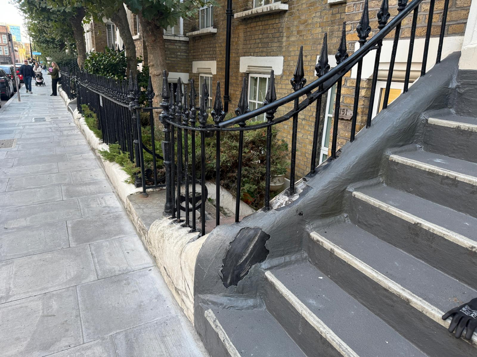 rs_period_railing_e